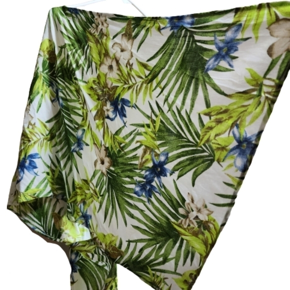 Forever21 cover-ups kimono cardigan chiffon floral print color green size medium - Picture 2 of 3
